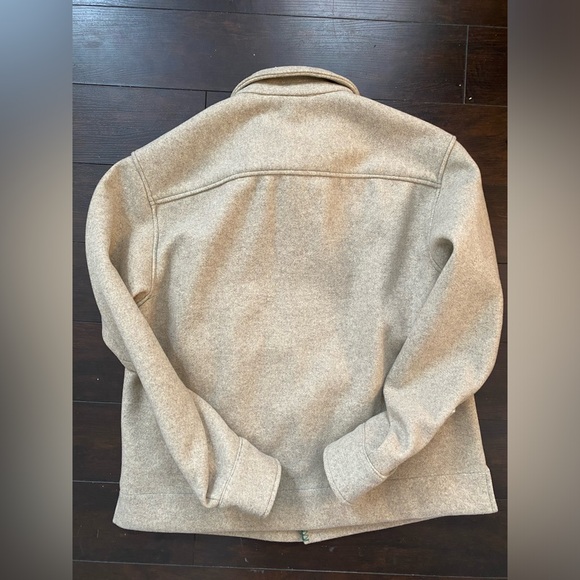 BNWT UO Shirt Jacket Sz S - Picture 5 of 5
